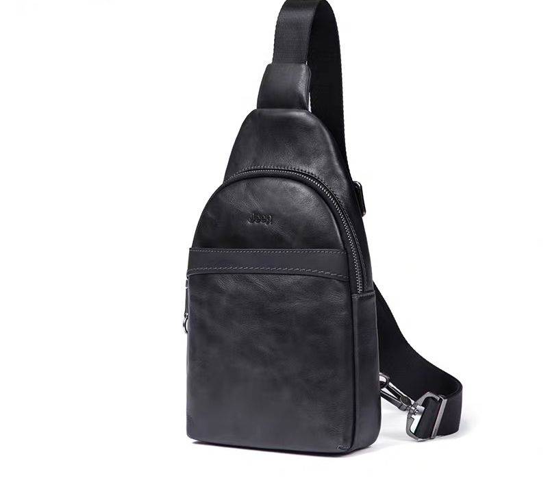 Mens leather large capacity messenger bag