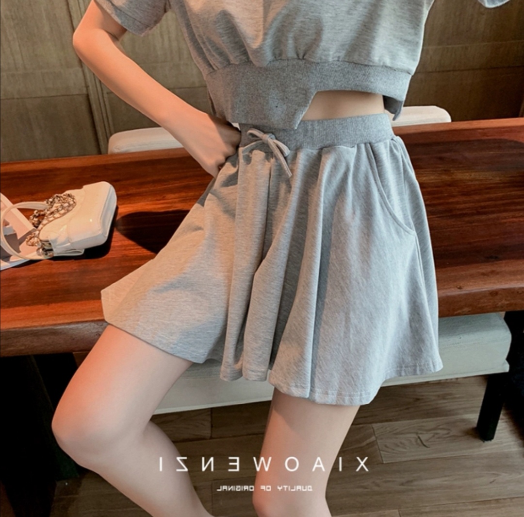 Purple Heben wind suit halflength trousers skirt women 2020 new small summer air light ripe wind two sets