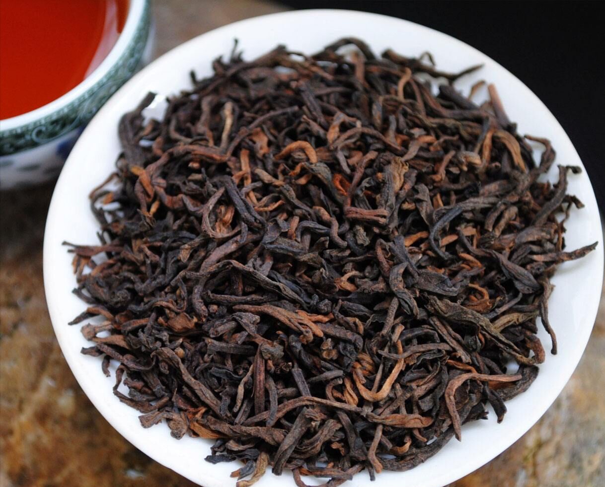 Ancient tree tea shred silver super grade glutinous rice luzhouscented gold bud puerh tea
