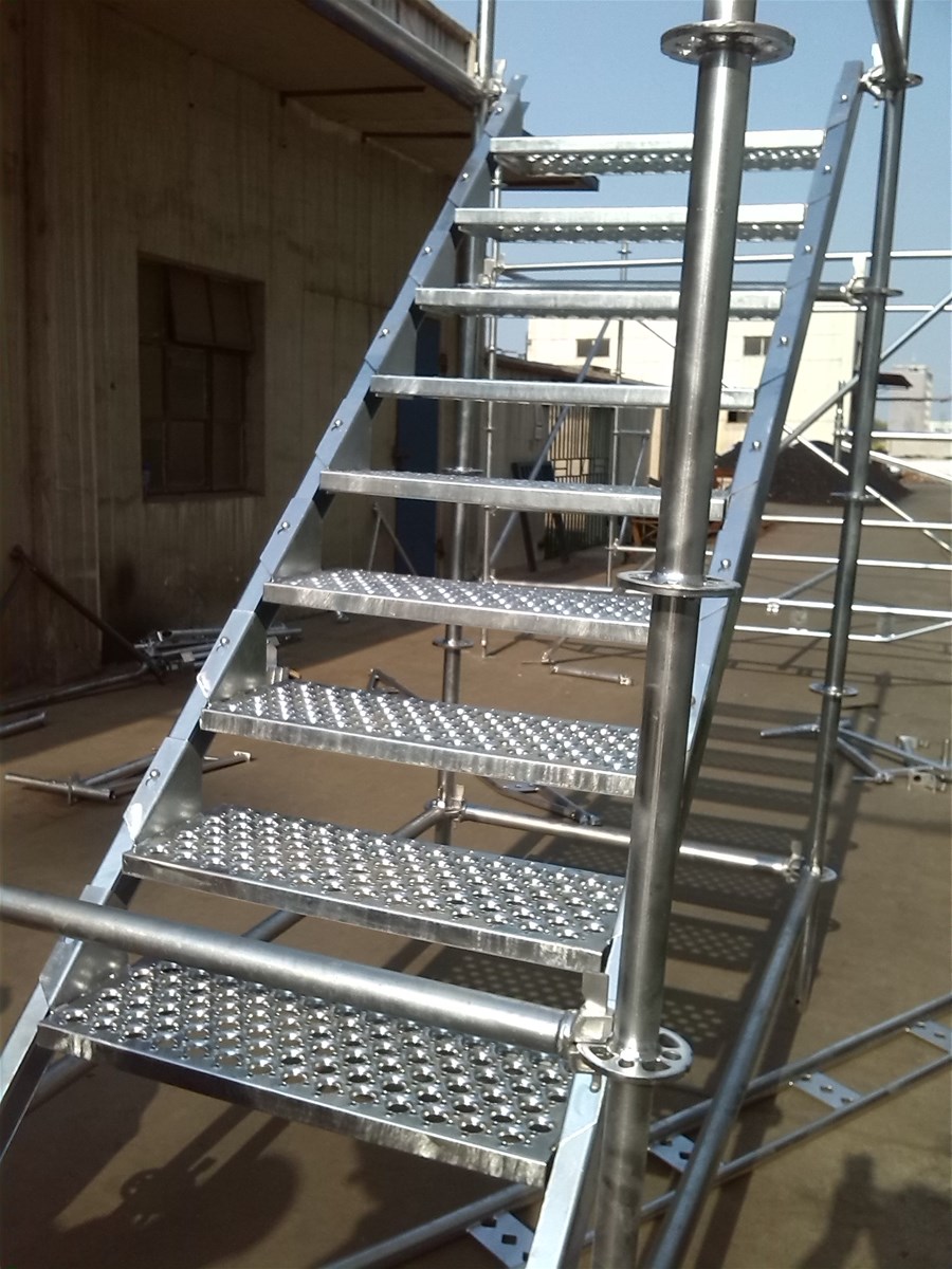 Construction ringlock scaffolding