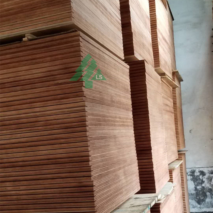 IICL Container Flooring 28mm Plywood Keruing Apitong Wooden Flooring Boards