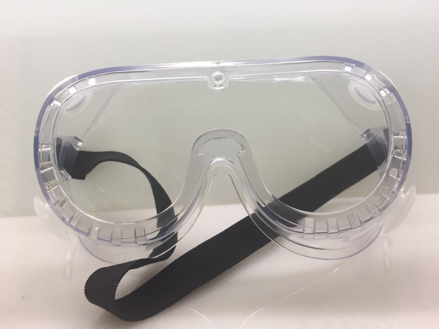 AJA102 safety goggle PVC FrameComprehensive protection suitable for various environments soft frame design