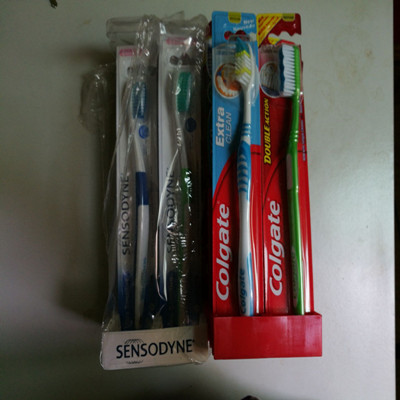 oem and wholesale colgate toothbrush