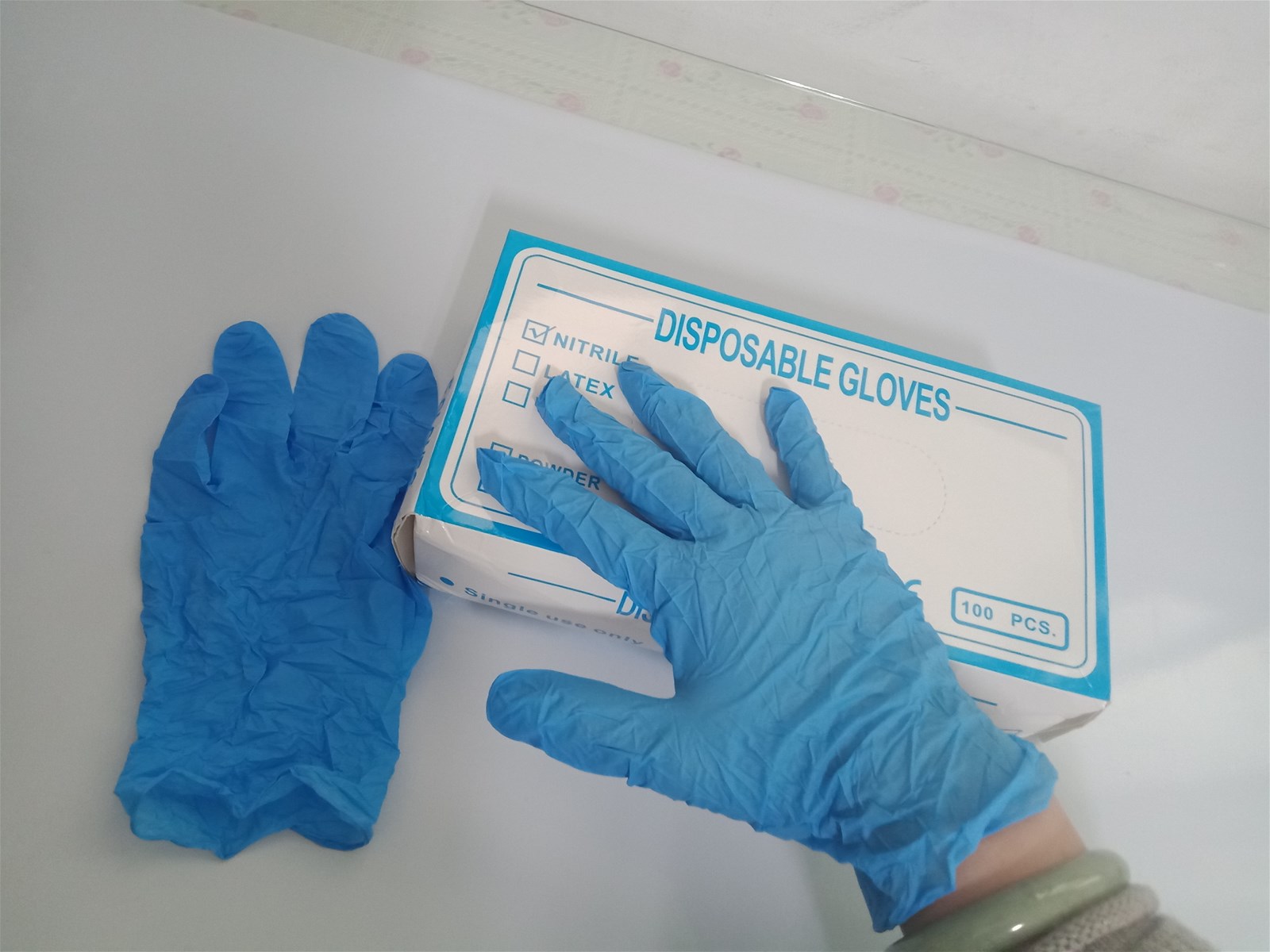 Disposable Nitrile Egloves powder free