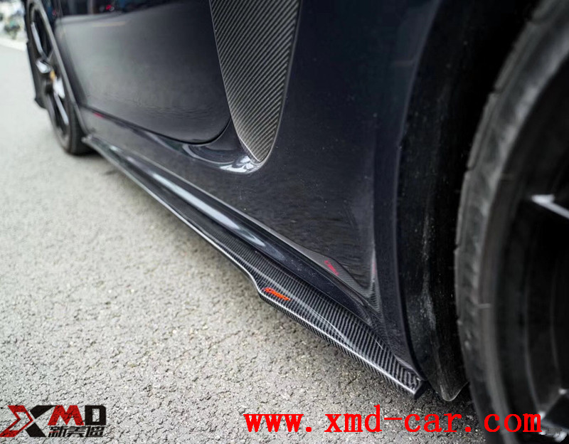 Benz V260 Toper Carbon Fiber Body Kit Front Bumper Rear Bumper Side Skirt Grille