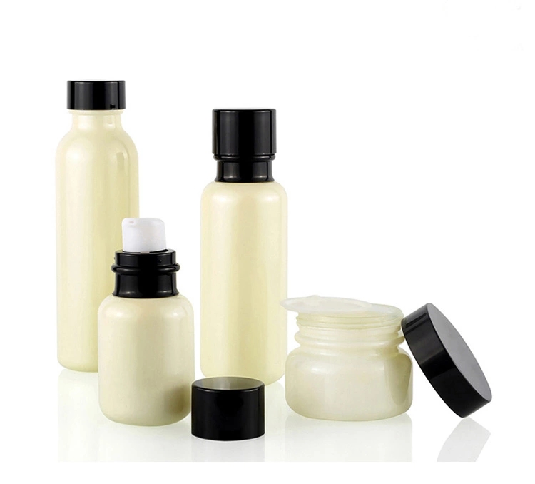 Fashionable Design 50G 100G Cosmetic Set Skincare Packaging Bottle