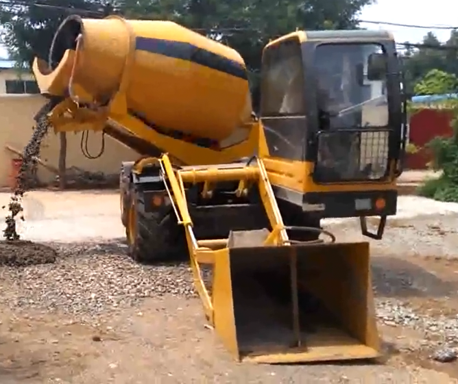 Keenguard equipment 35m3 mobile self loading concrete mixer truck