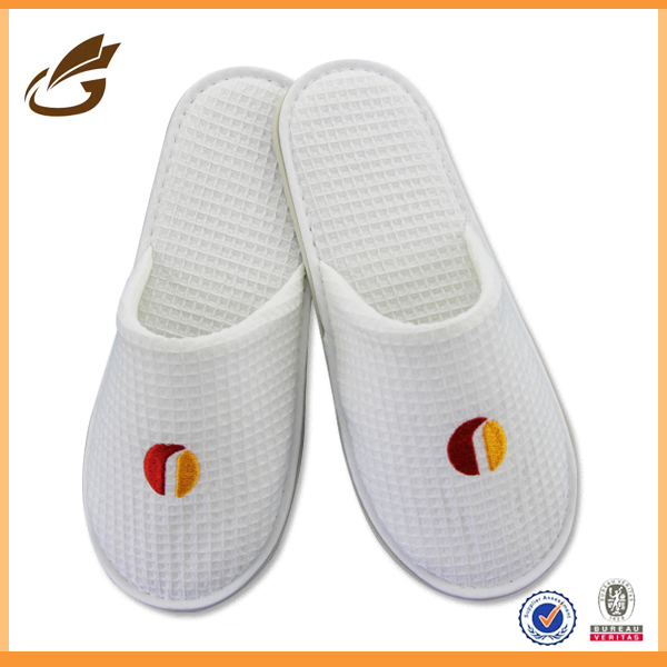 Classic white colour washable hotel slipper cycle environment slipper