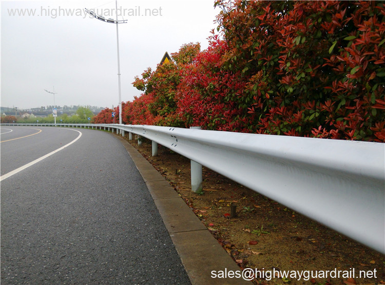 Armco Flex Beam Guardrail for Motorway Use