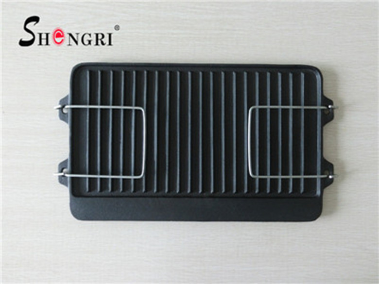 Shengri Rectangle Cast Iron Griddle plate with foldable wire handles