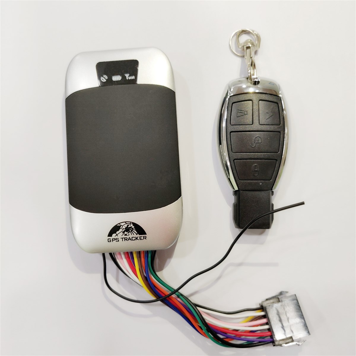 Car GPS Tracker Tk303 Vehicle Tracker GPS Tracking System with Engine Shut off Remotely