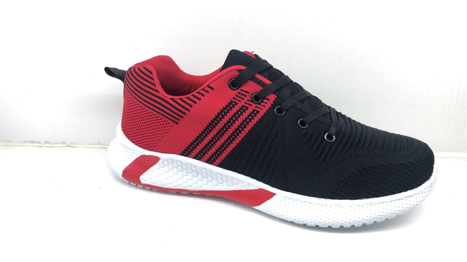 Walking Shoes Fashion Design Flat Outsole Full Size 3641