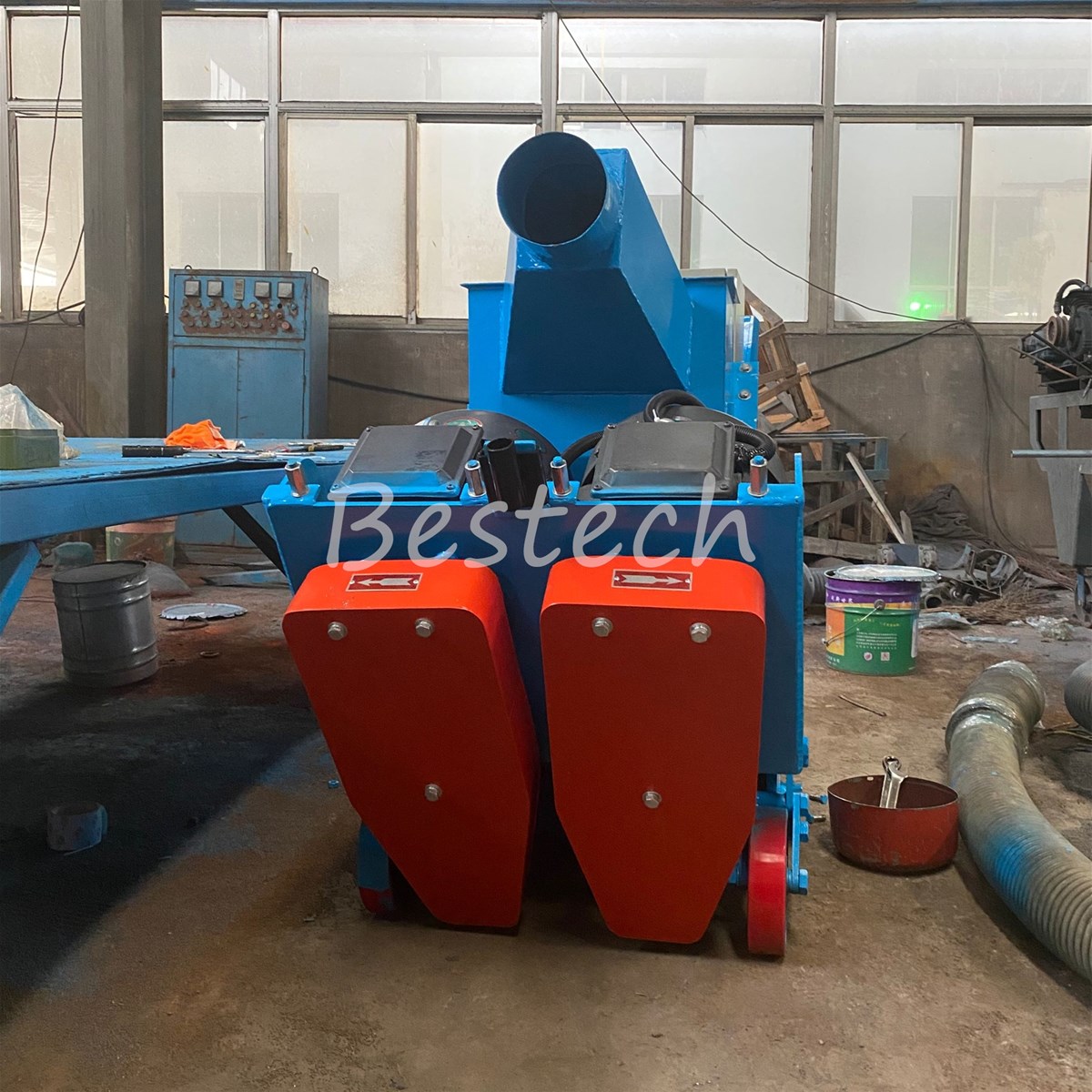 Mobile Ship Deck Rust Removal Shot Blasting Machine