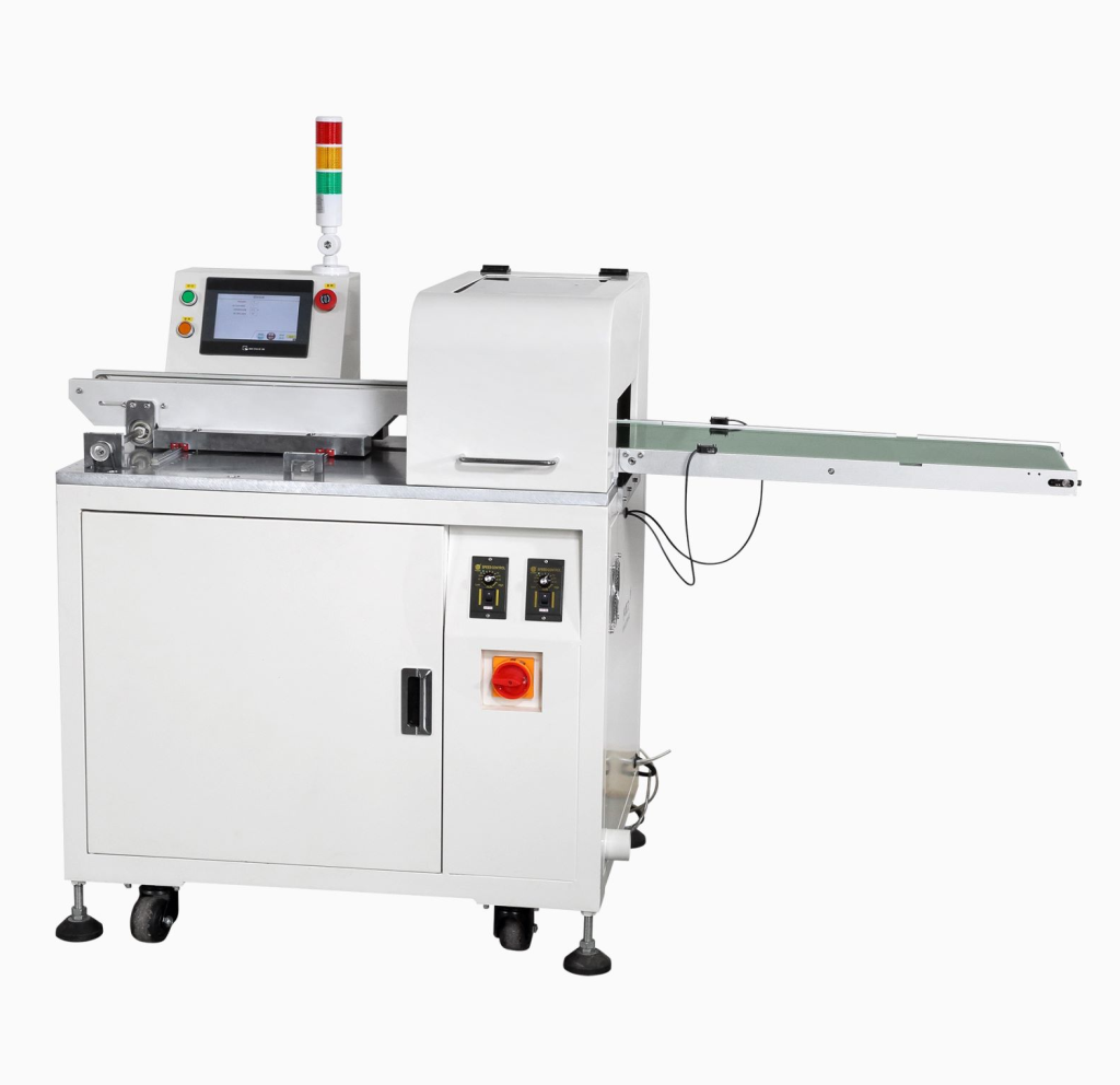 Max Width 300MM 200W SKD11 Blades PCB Depaneling Machine