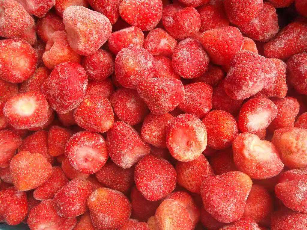 Sell IQF Frozen strawberry at low prices with good quality