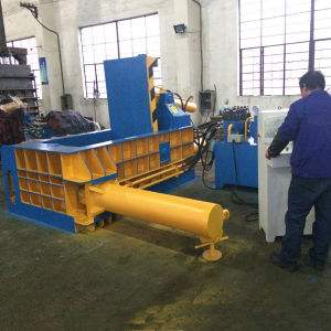 hydraulic scrap metal baling machine