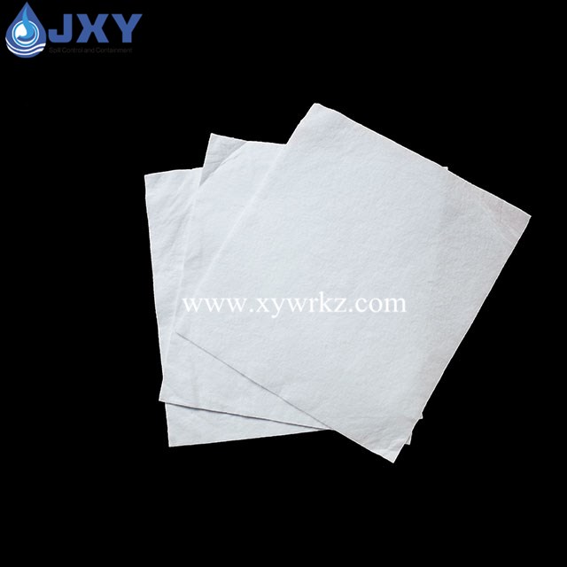 OilOnly Meltblown Absorbent Pads