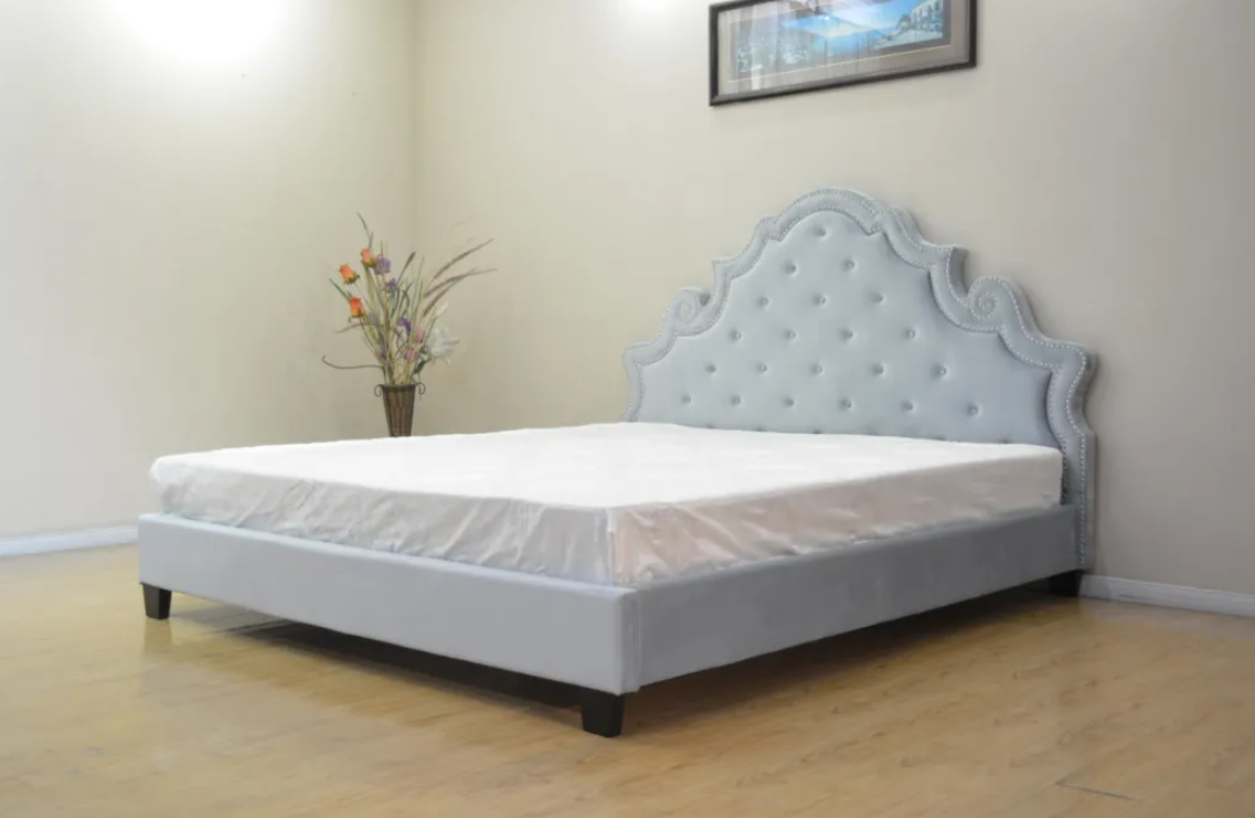 European Luxury Style Modern Bed