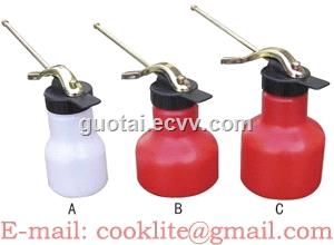 Metal Oiler Dispenser 250CC Hand Held Steel Lubricant Oil Can Hydraulic Finger Pump