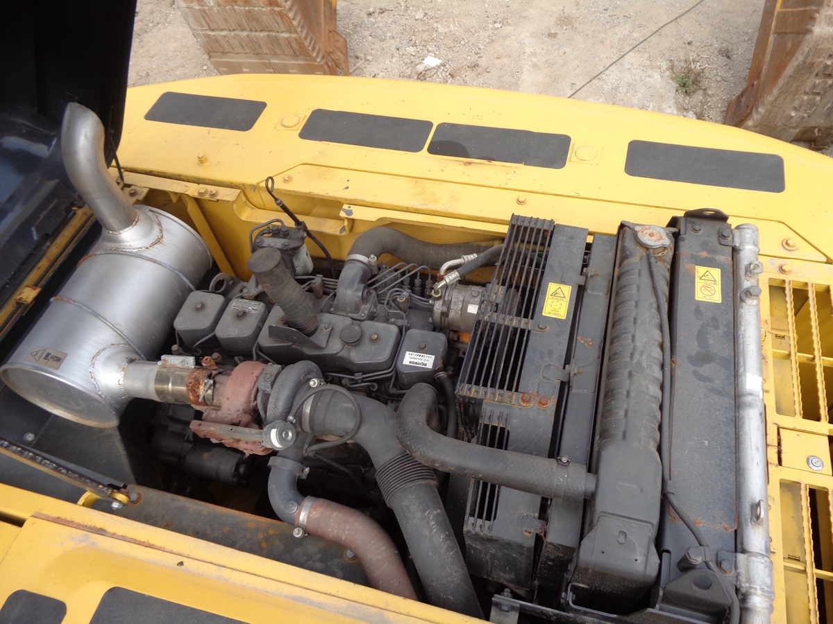 Japan Used Excavator Komatsu PC210 Komatsu Excavator Price PC2006 PC2007 PC2008
