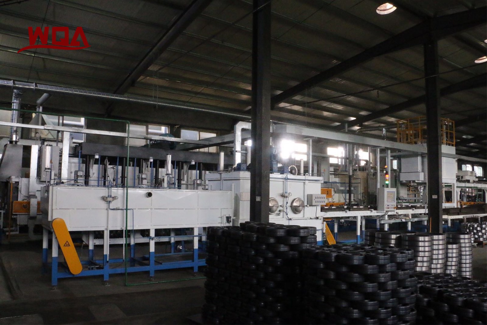 WQA cylindrical roller bearing factory RN208 RN209 RN210