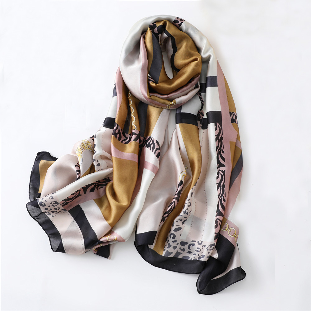 Factory supply women scarf custom fashion block leopard printed scarves ladies Imitated silk scarf