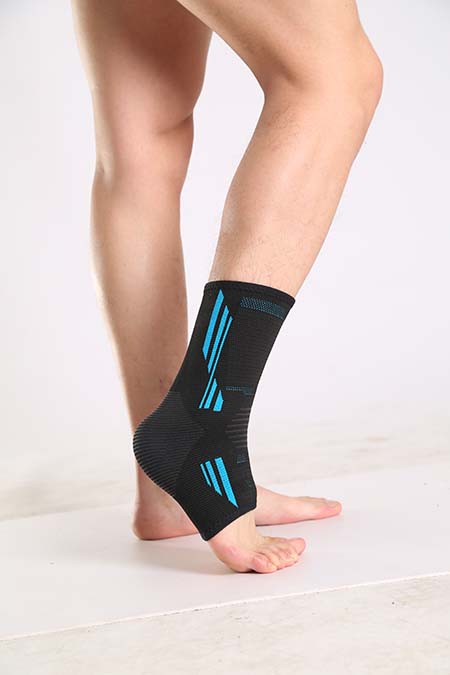 Amazon good sales Breathable Neoprene Ankle Support Sleeve