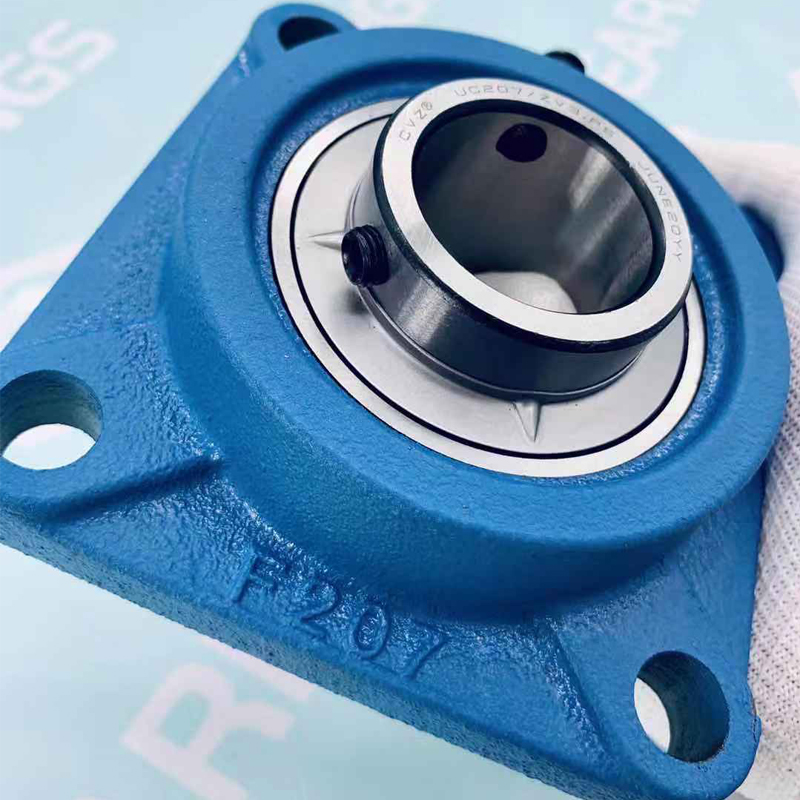 China Factory Hot Sale Cast Iron Ball Flanged Housing Pillow Block Bearing UCF207