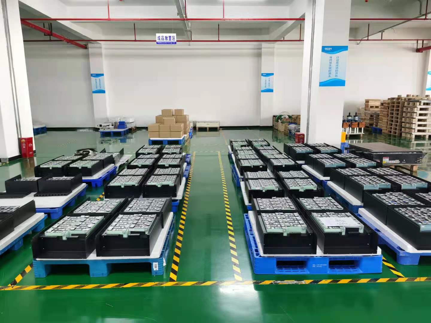 Lifepo4 Battery 12v 200ah lithium ion solar battery pack BMS built in bluetooth