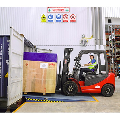 WIZ Scissor forklift mobile Lift Dock Ramp