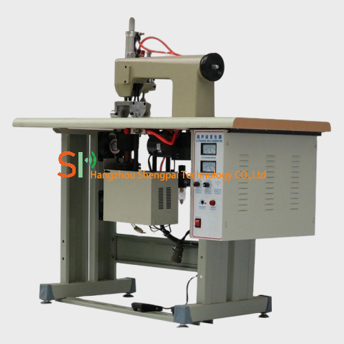 20Khz Continuous Ultrasound Sewing Machine For Clothing Industry