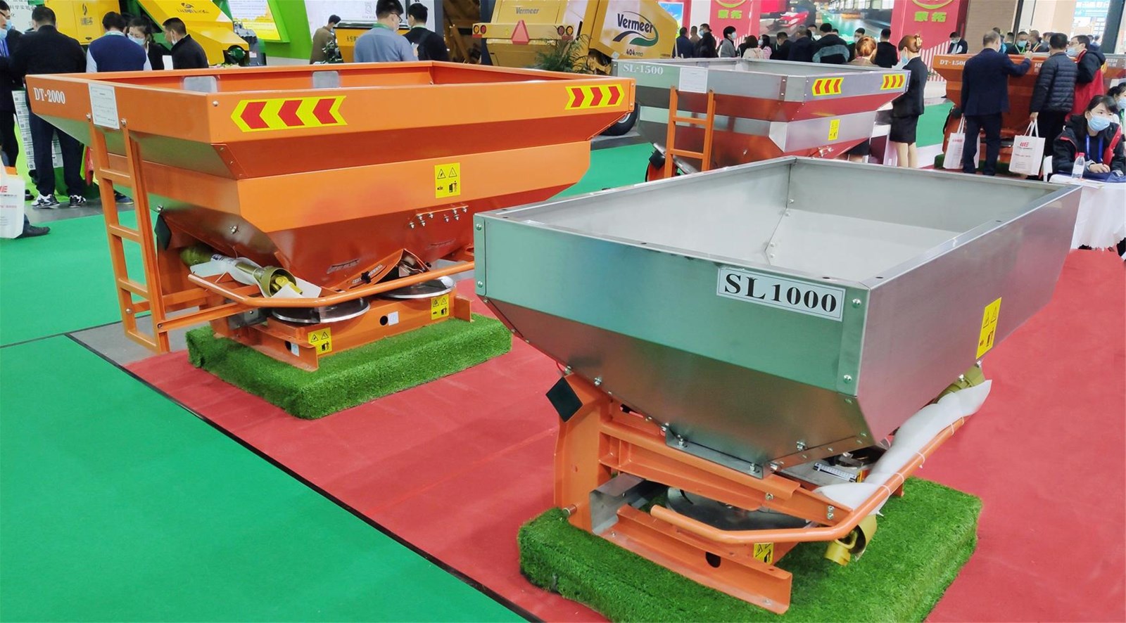 Agricultural Double Disks Fertilizer Spreader Machine