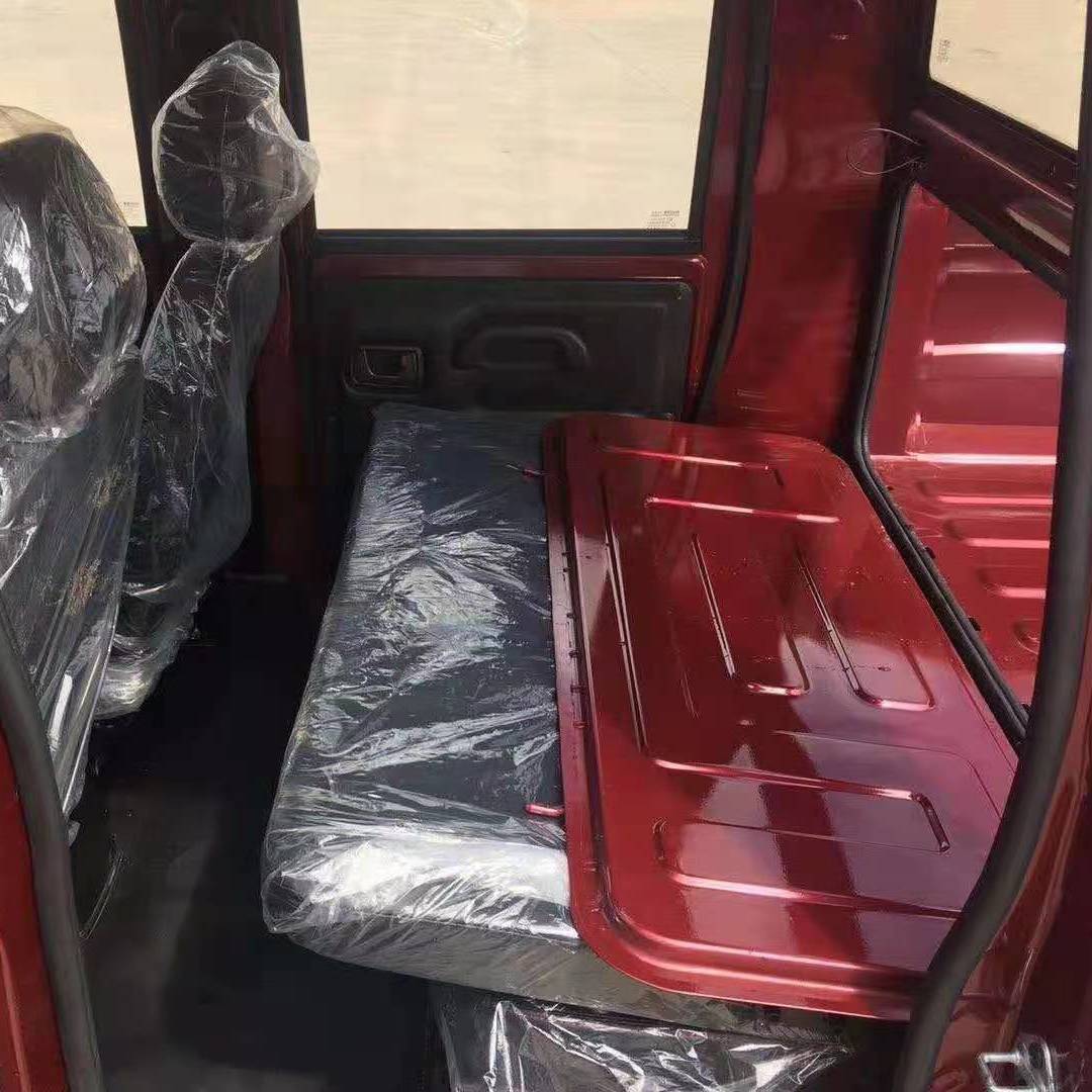 New energy pickup electric vehicle