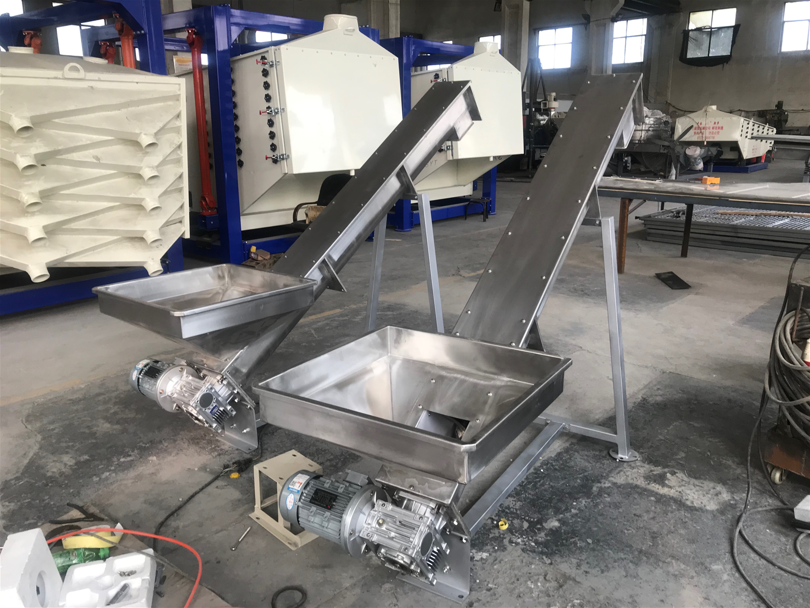Starch Auger Vibrating Screw Conveyor with Hopper