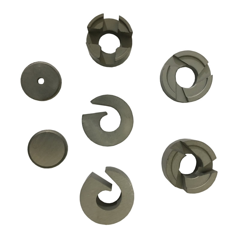 Cemented carbide nozzles for sandblasting etc