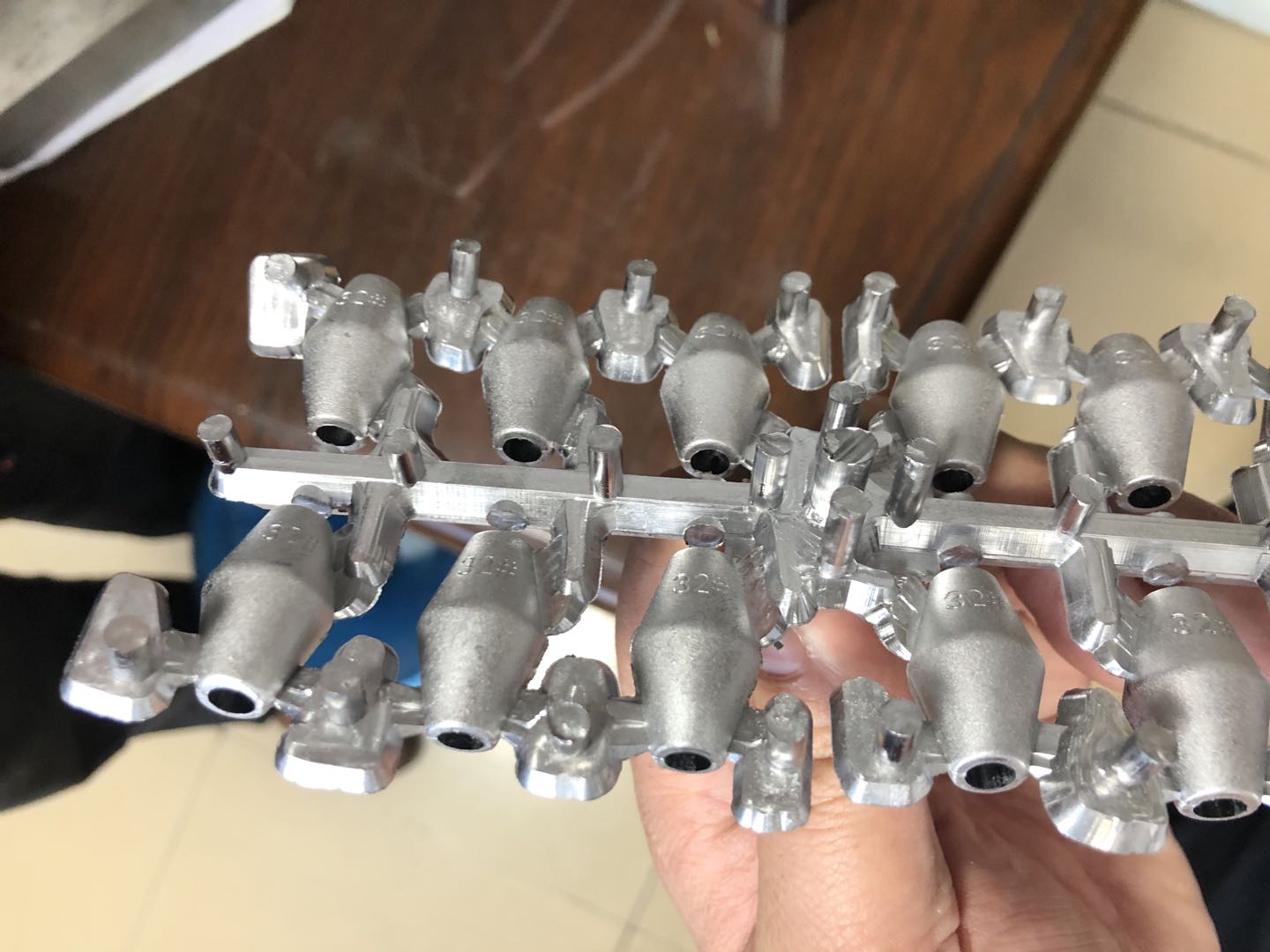 88T lead weight hot chamber die casting machine
