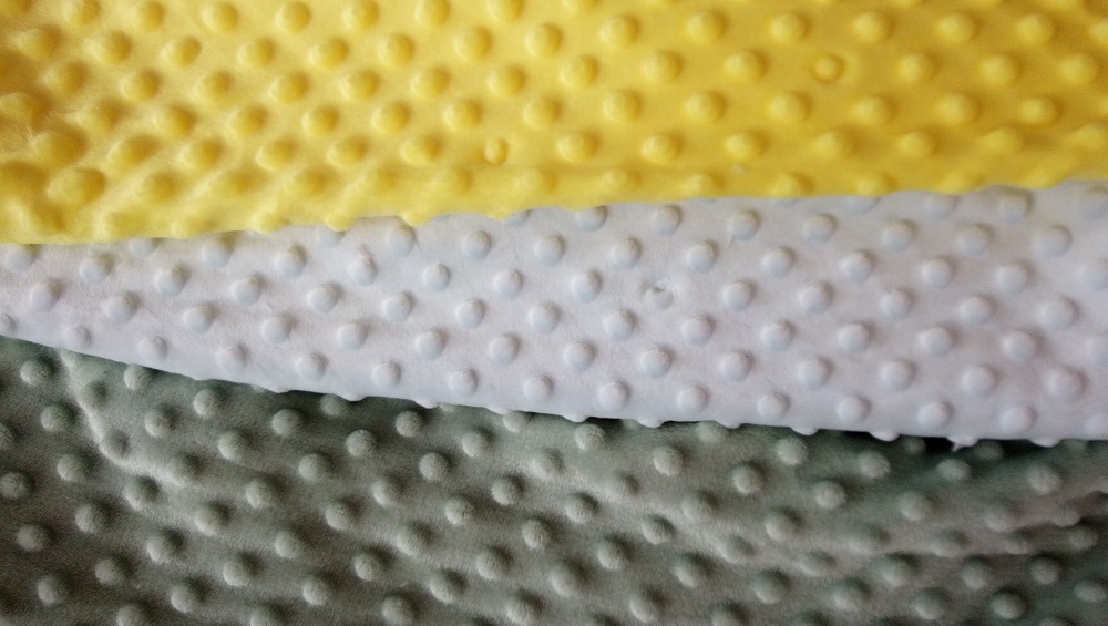 100 Polyester Embossed Bubble Double Side Fleece Flannel Knitting Garment Fabric