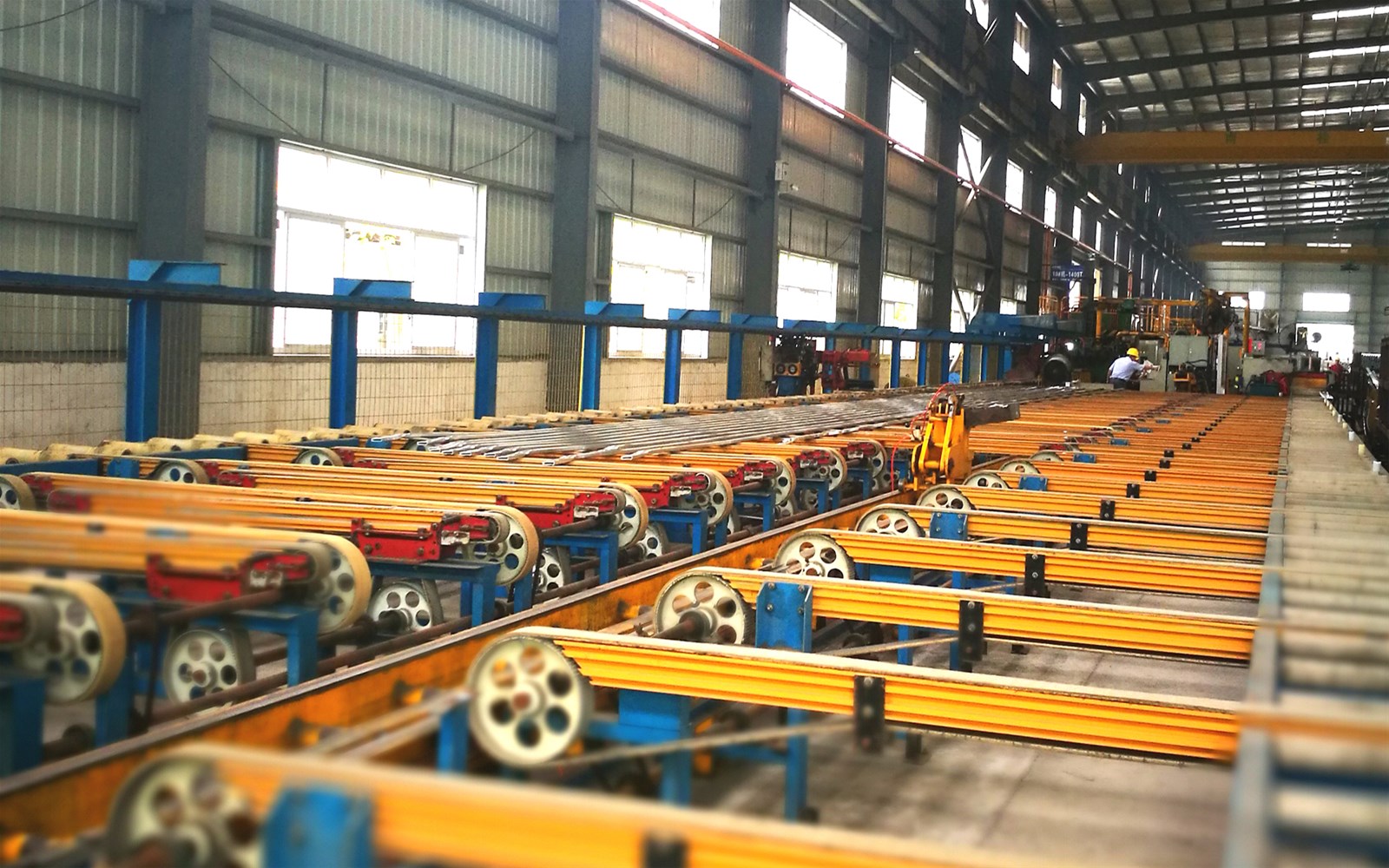 1070 Aluminum Tube Pipe Extruded Aluminum Profile
