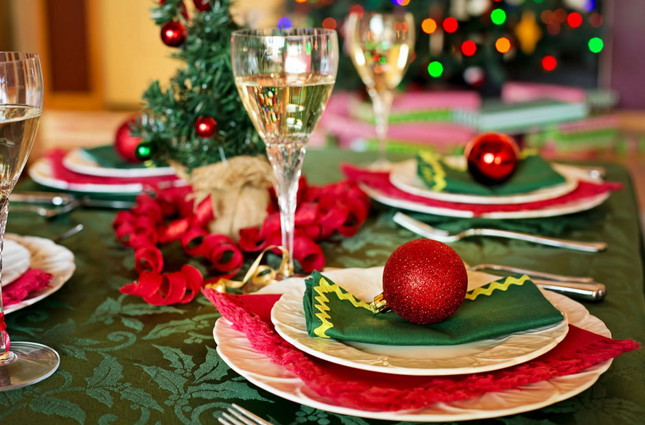 Christmas Green Tableclothdelicatedecor