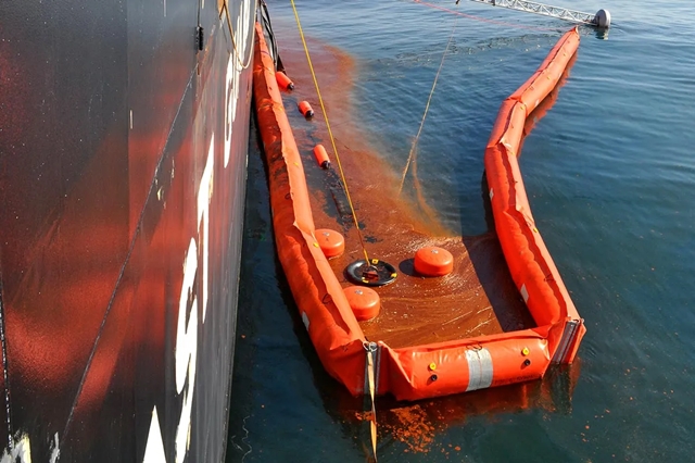 Weir Type Oil Skimmer Oil Spill Disposal
