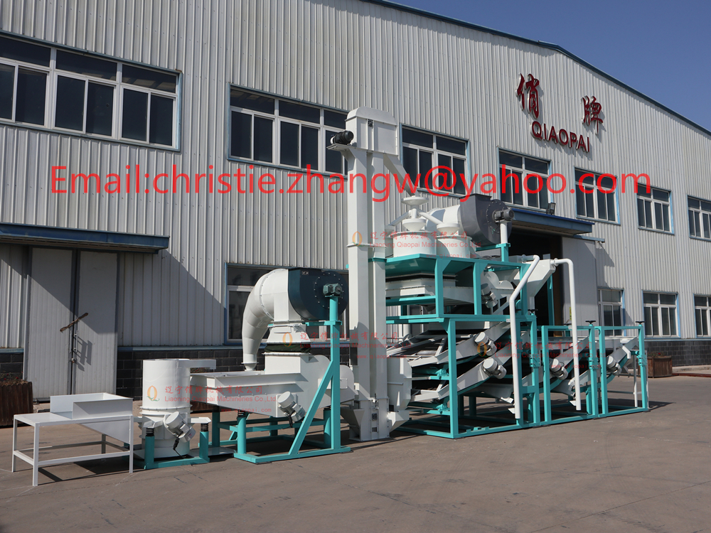 Sunflower seed dehulling and separating machine