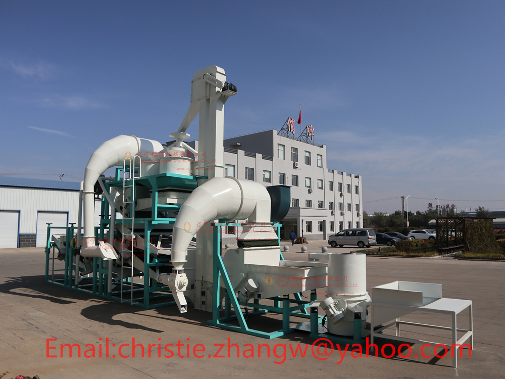 Sunflower seed dehulling and separating machine
