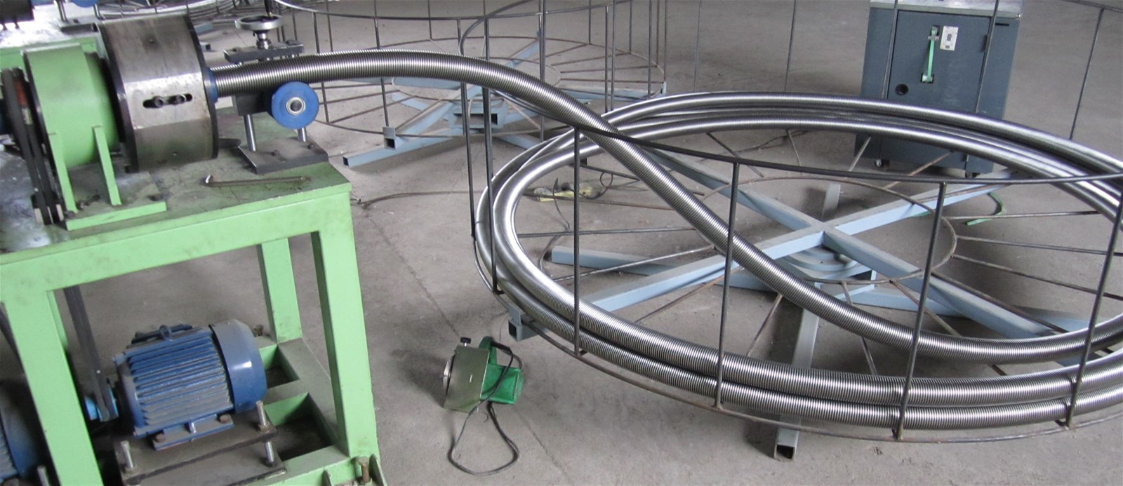 Mechanical hose forming machine DN650