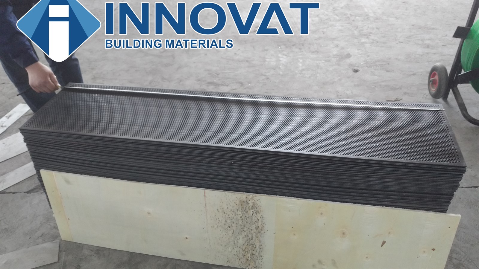 Supplier Of Low Price Perforated Sheet Stainless Steel Round Hole