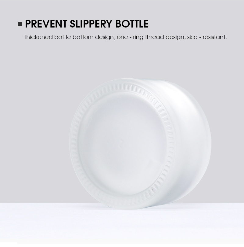 High Quality Cosmetic Cream Bottle Frosted Glass Bottle with Dumb Silver Bright Silver Lid
