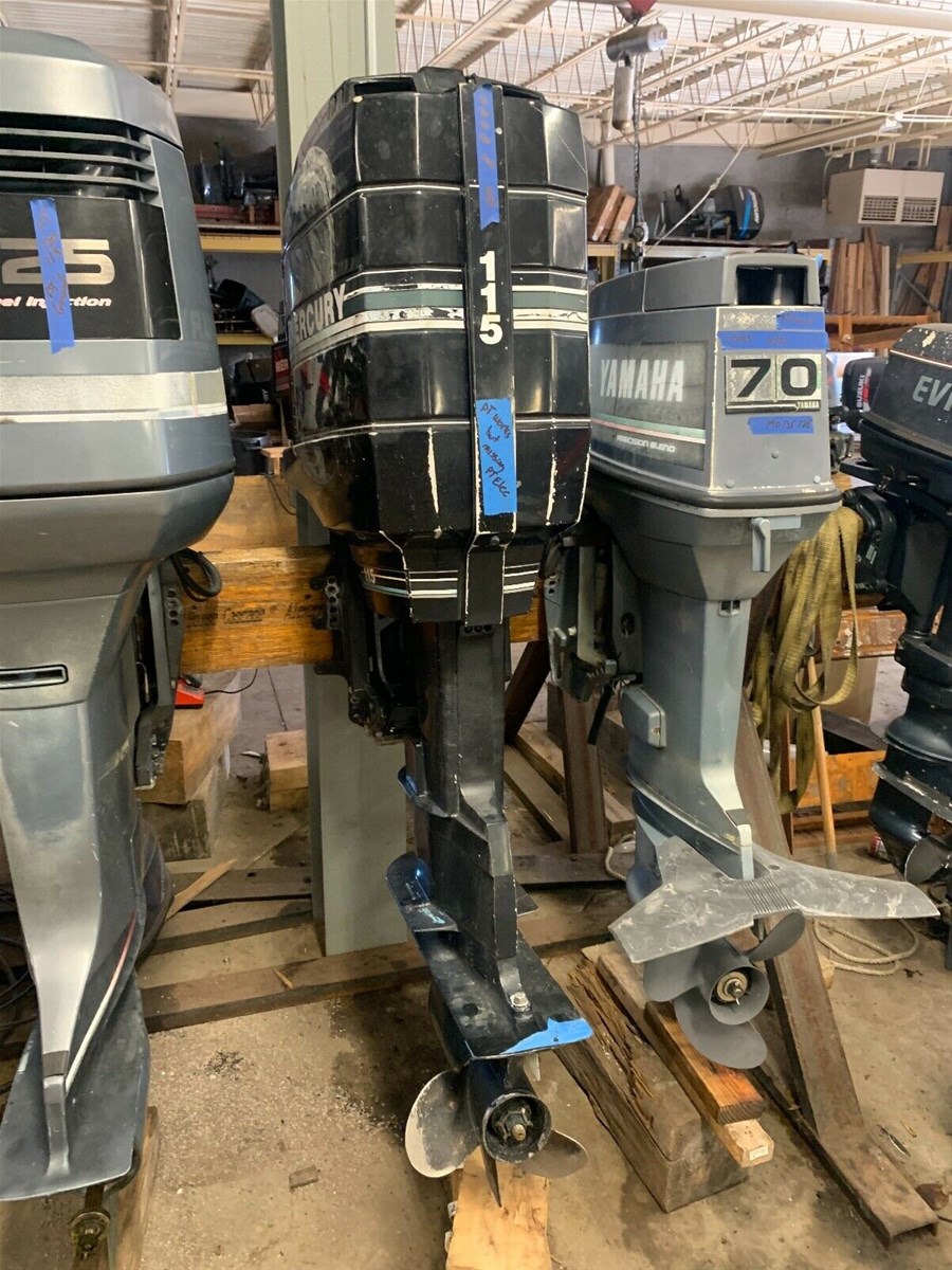 Mercury 115 hp Black Max 2Stroke 25 Outboard Boat Motor Engine 90