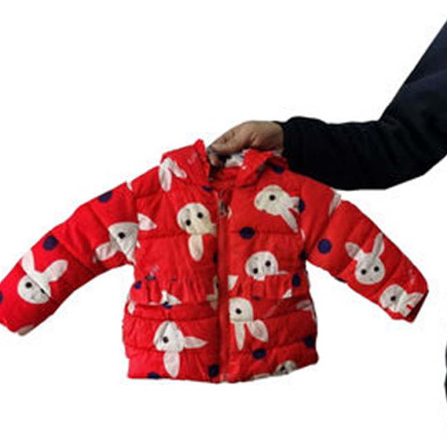 Hot selling bulk used clothing in bales summer clothes in China men and women