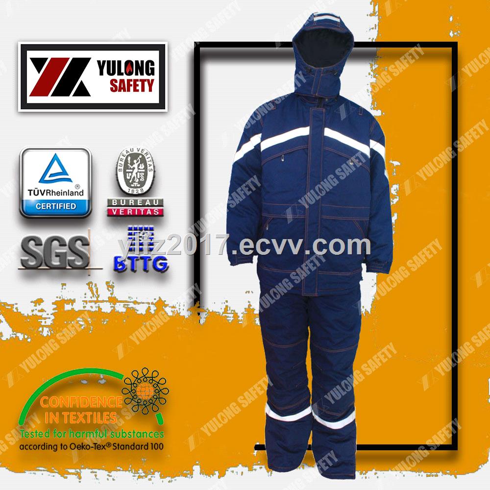 Thicken flameretardant workers overalls in winter to resist wind and cold