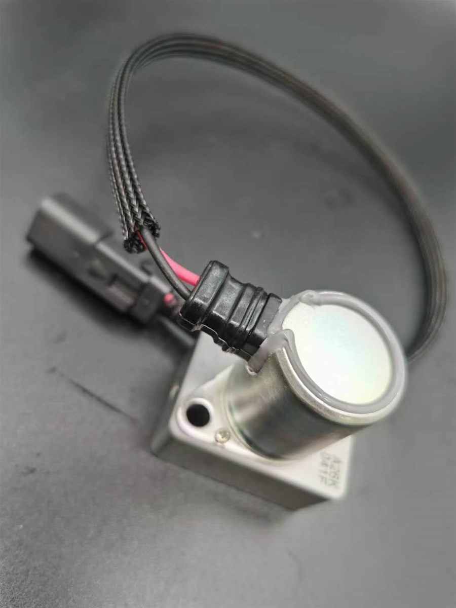 High Quality Excavator Electric Parts Main Pump Solenoid Valve 7022157400 7022157500 for PC2007 PC2008