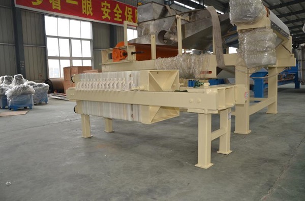 Jack filter press including plate frame filter press and box filter press